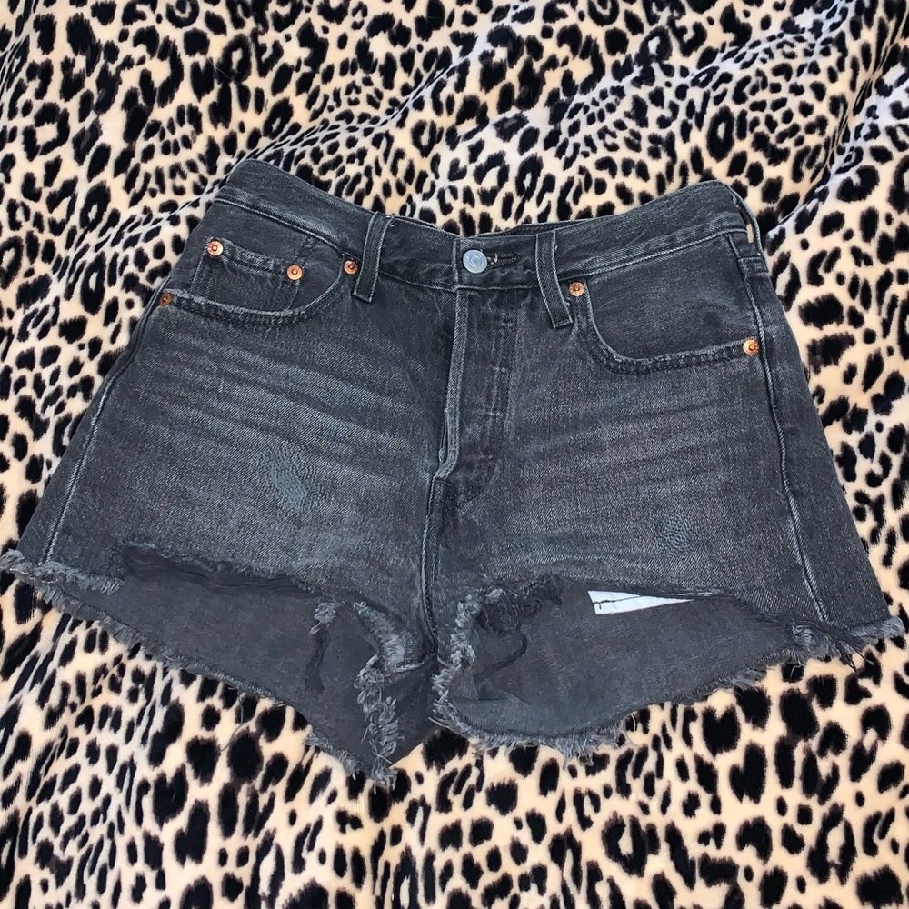 Levi’s 501 Mid-Rise Denim Short
